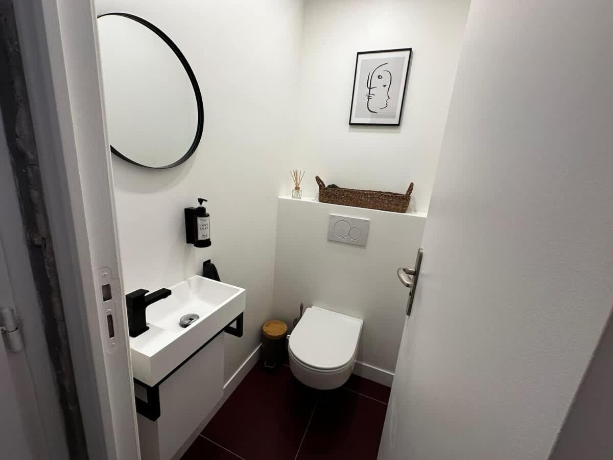 Holiday home Family Designer House In The Heart Of Montparnasse Paris
